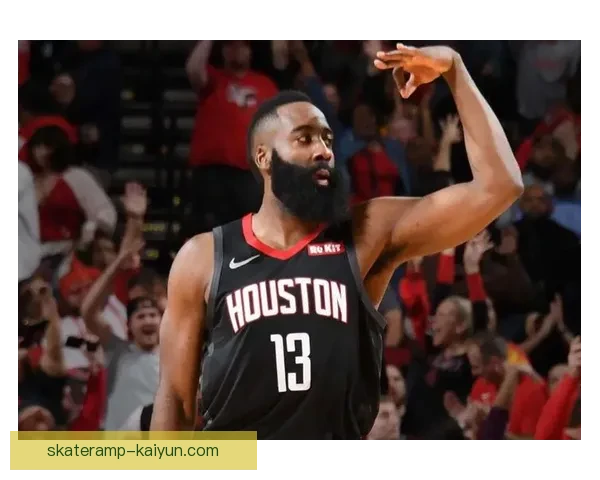 霍奇森执教英超球队状态回暖，表现值得关注