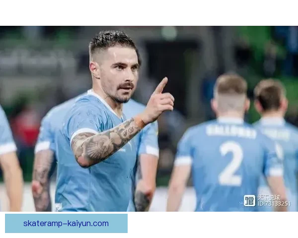 内马尔达成700球成就，状态回暖引发关注