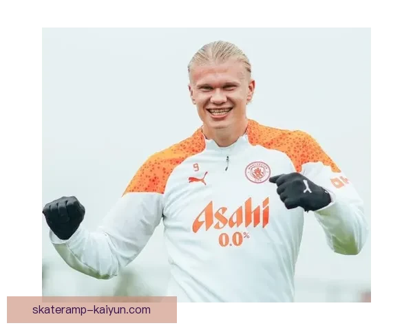 哈兰德FIFA玩家热议其游戏评分与现实表现对比